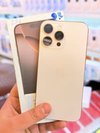 آيفون ١٦ برو ماكس • ٢٥٦ • بطارية ٩٧