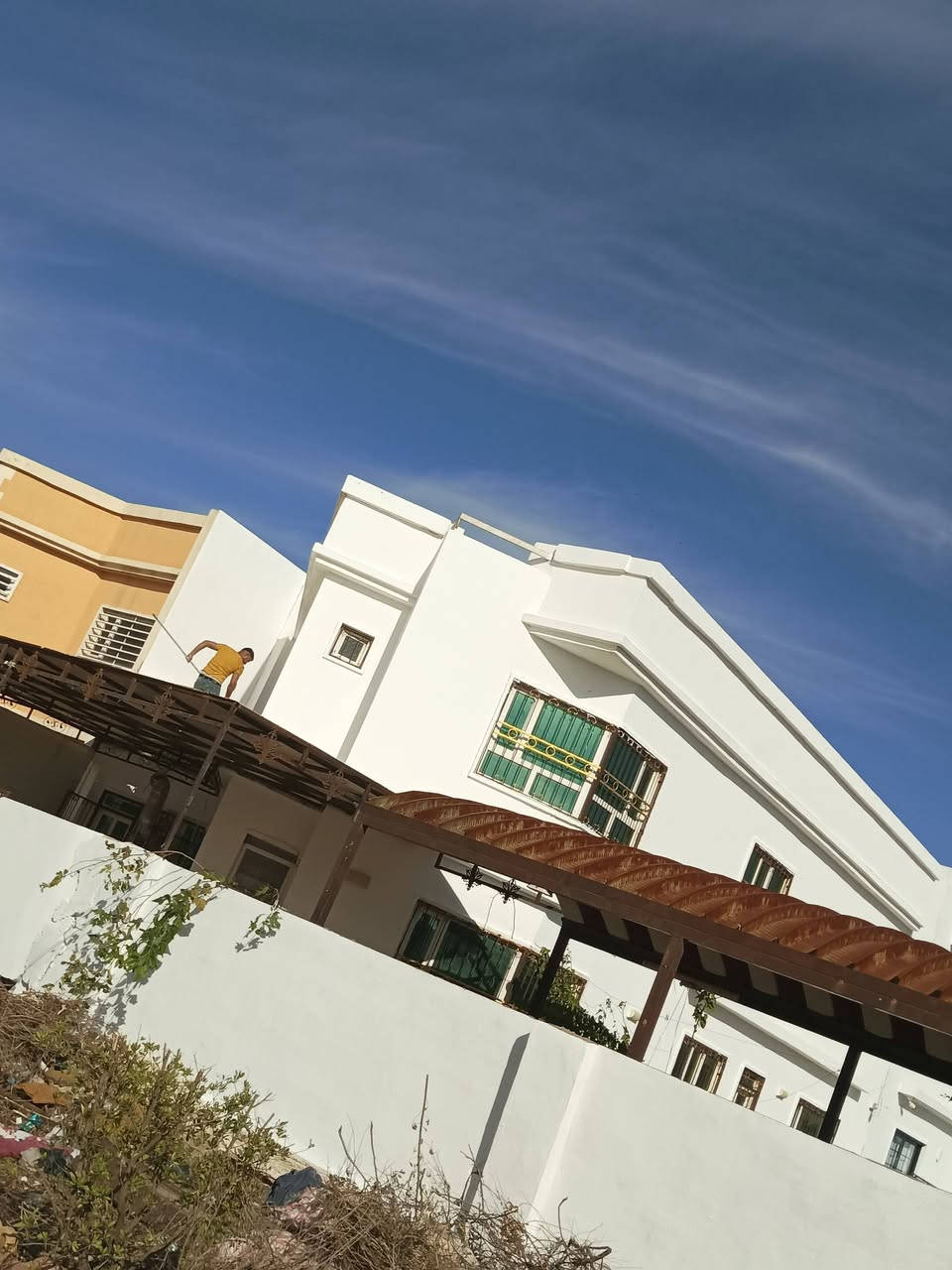 اسطه صبغ *********** داخل اربيل  سقف ثانوي مغربي شغل درجه اوله
