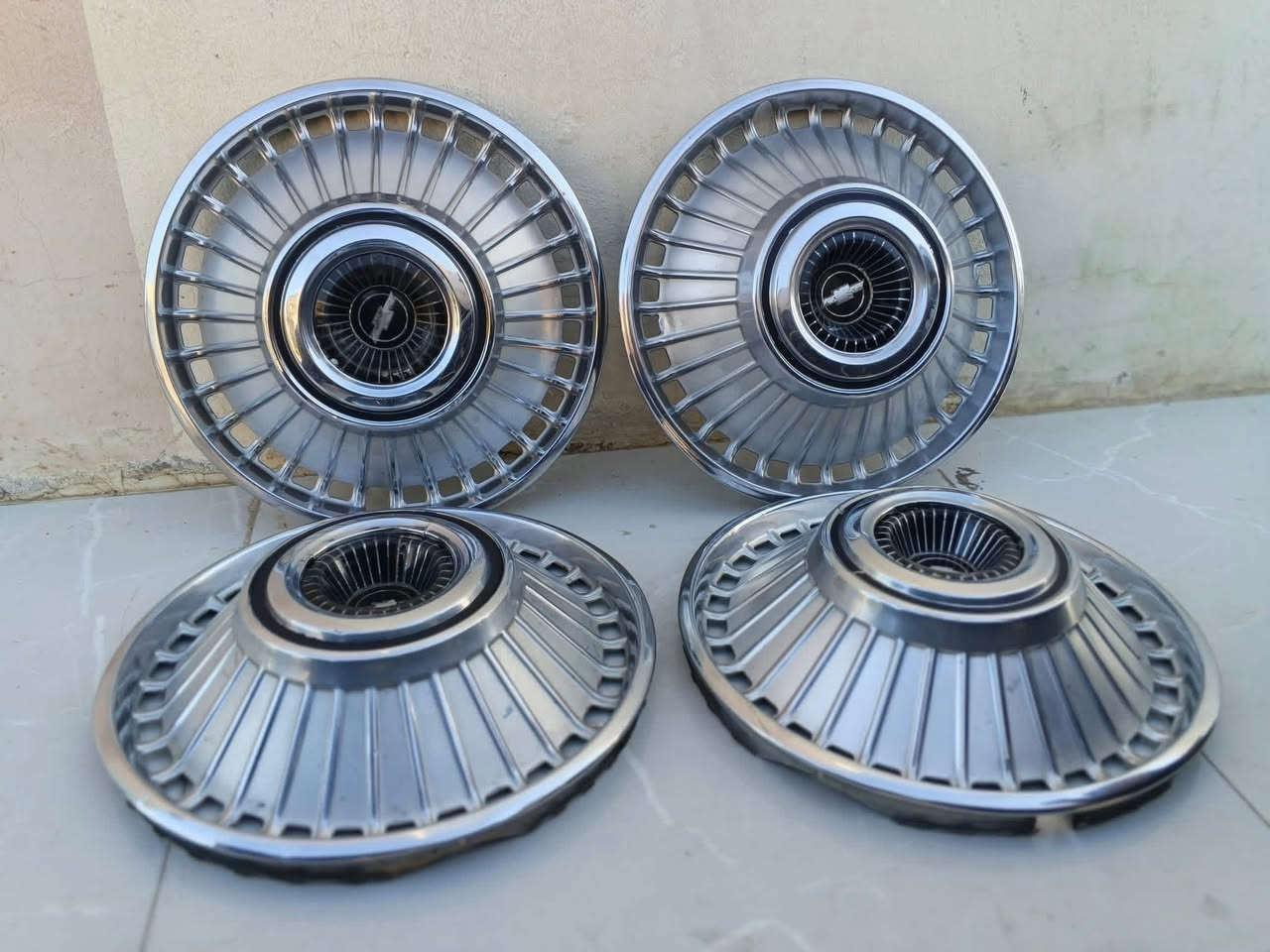 سلام عليكم كبات 63لبيع وكبات اولدز ويل مال نيسان يرهم عليه جميع الكبات مكاني نجف التواصل ع رقم ***********
