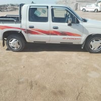 هايلوكس • ٢٠٠٤ • سفوان