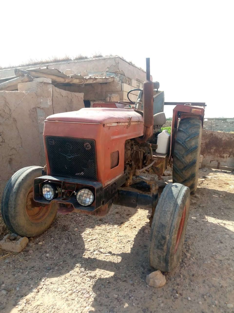 تركتر وعربانه وكراشه لبيع المكان كركوك رقم الموبايل ***********
