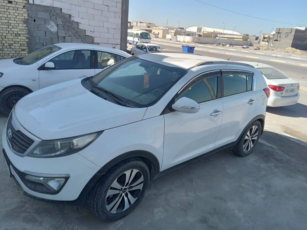 كيا سبورتج ٢٠١٤ السعر  ١٦٠ مكاني البصرة رقمها بصرة. التواصل واتساب ***********
