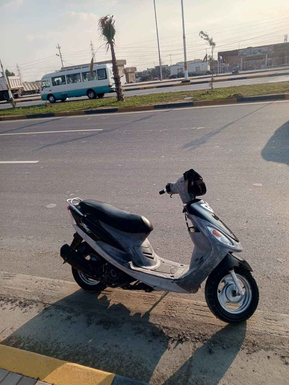 سلام عليكم ماكس منغولي البيع دراجه نضيفه  اي ستفسار دش خاص متواجد 24 ساعه ***********
