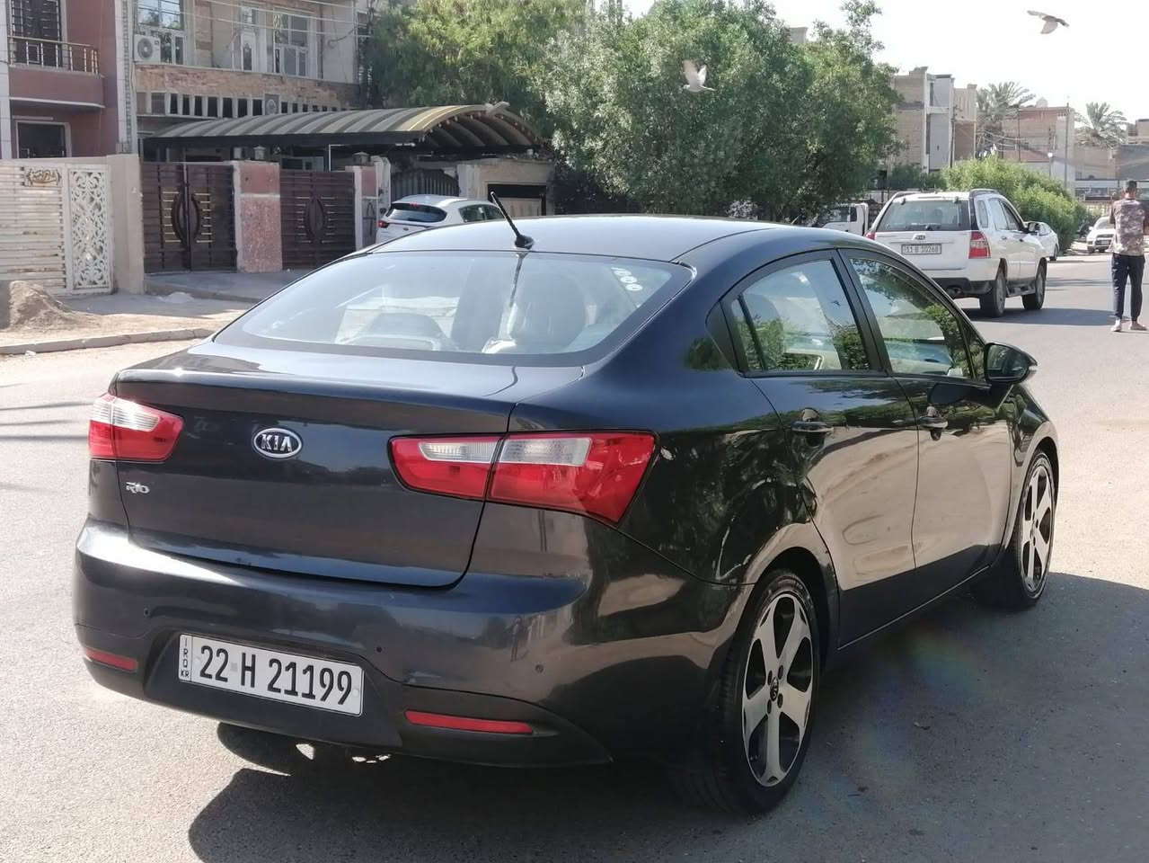 ***********
رايدهة ب 89 ورقة وبيهة مجال بسيط بعد المعاينه 
كيا ريو 2012 خليجة مكفولة من كلشي
محرك 1600 دوش مامفتوح لووك 
تحكم ستيرن جهتين
بلوتوث حاكية موبايل
ويل كب دعاية
مري شفط كهرباء
اشاير بالمري
حساسات خلفيه
ماشية 130 الف كم
تبريد ثلج 
السيارة مكفولة من الصبغ والحادث وجاهزة والحمدلله
رقم أربيل باسمي السيارة تحويل مباشر رقم وسنوية وهزة جديدة
