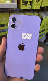 آيفون ١٢ • ٦٤ • نضيف