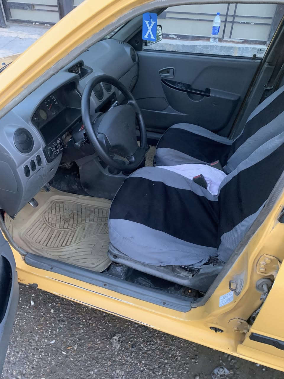 السلام عليكم سايبا مديل 12 رقم احمر 
سلاره شغاله وحلوه مستمسكات راعيهه موجوده بس مااندله وين يرادلهه ترتيب السعر 12 وبيهه مجال قليل ***********
