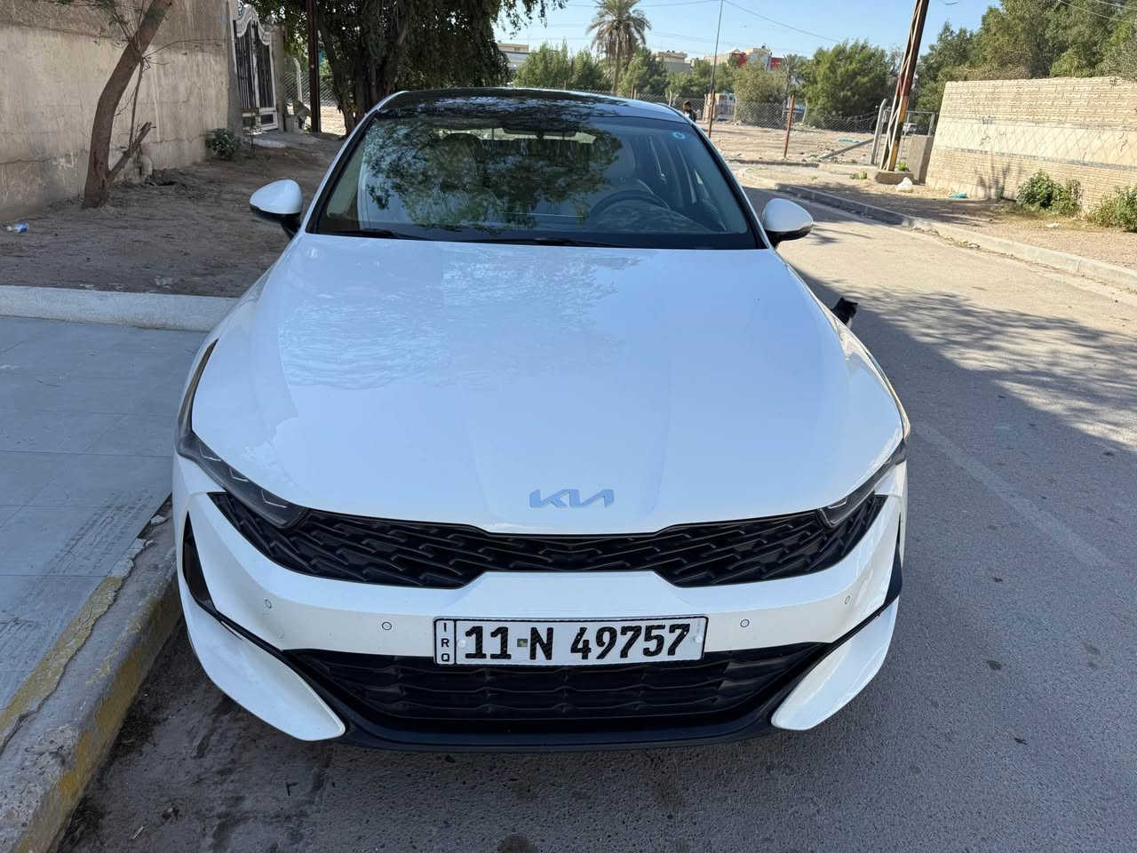 السلام عليكم . كيا k5 2023 وارد خليجي اعلى مواصفات بالخليجي EX فول مواصفات محرك 2000 دوش بانوراما بصمة تشغيل وابواب بردات خلفية شاشة كامرة دوارة دشبول صاج ويل كروم مري قلاب وية البك كراسي السائق ولصدر كهرباء كشنات جلد خزن ميموري وبعد هواي مواصفات مذاكرهن رقم بغداد بسمي ماشية 68 اسبير منازل وكتلوك الشركة موجود مكان السيارة بغداد الكرخ حي العامل قرب تقاطع كلية الرشيد السيارة مكفولة من تبديل ولصبغ بارد بسيط جدا فقط ولسونار موجود وية الصور السعر 205 ورقة وعندي تصوير فديو للسيارة الي يحي يراسلني ادزة الة موضح كلشي *********** بغداد, العراق
