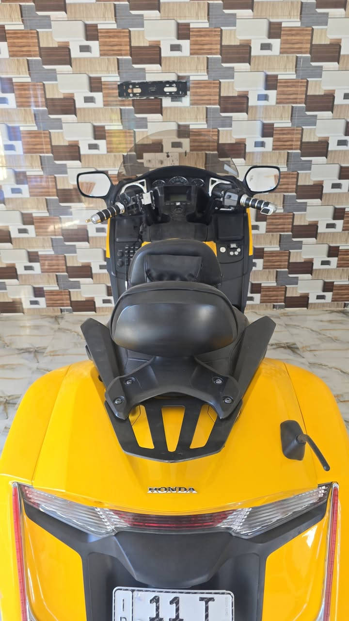 السلام عليكم رمضان كريم
كولد ونك موديل 2014. یابانيه 
ماشيه ٦٠ رقم بغداد بسمي
سعر مناسب مكاني كوت ***********
رجاء بس الشراي يتصل
