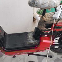 دراجة كهربائية • ١٢٠