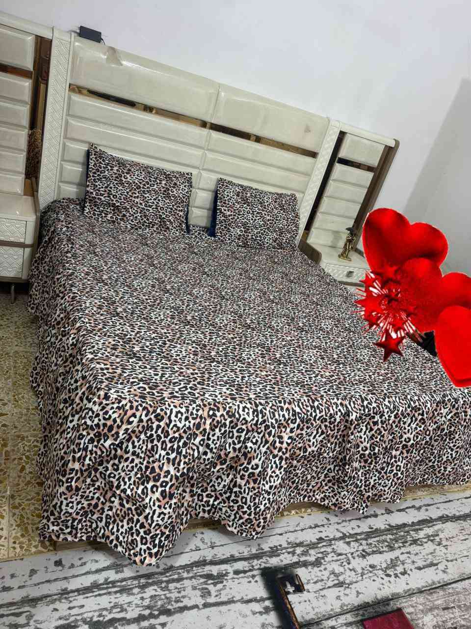 فرشات صيفي همايون جاهز للبيع
ب١٣ 
٢ ب٢٥
عندي توصيل داخل النجف 
توصل نفس الصوره إذا بيها اختلاف ترجع بيد المندوب


**إذا كنت صاحب هذا الإعلان وتريد حذفه لأي سبب، رجاءا أرسل رسالة إلى الدعم الفني**