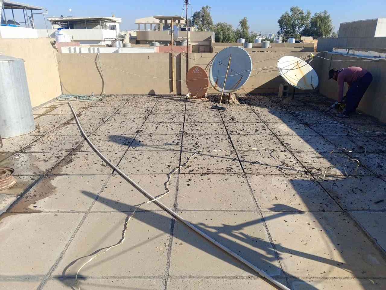 سلام عليكم يوجد كادر شتايجر للسطوح قلع ماسك واضافه بالف ونص ***********
