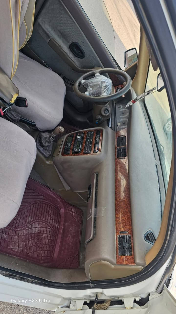 السلام عليكم
سمند 2010  رقم ذي قار بسمنه سنويه صاقطه صارله سنه 
كير محرك فرنسي جديد 
حداديه جديده تبريد مايشتغل سعره 35 وبيه مجال مكانه السماوه ***********
