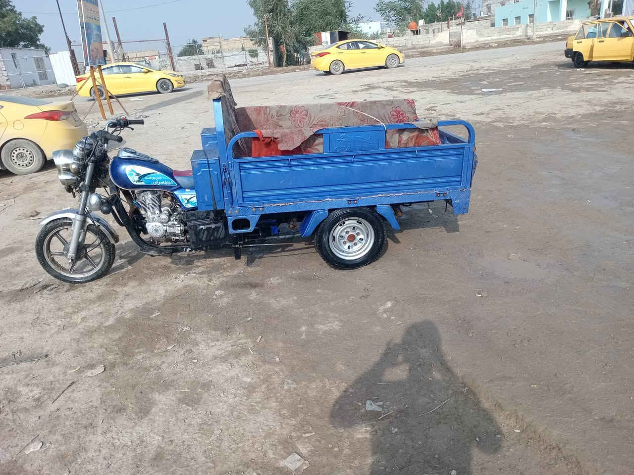 السلام عليكم ستوته صقر بتره مديل ٢٣ طالعه ب٢٤ رقم وسنويه جانت متروكه صارلي يومين من شغلته *********** سعره 2100
