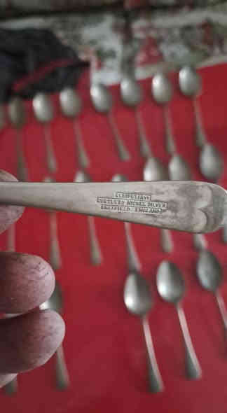 خواشيك نحاس صناعة انكليزية العدد 2سيت 24قطعة السعر 25الف يوجد توصيل ***********سيد س
