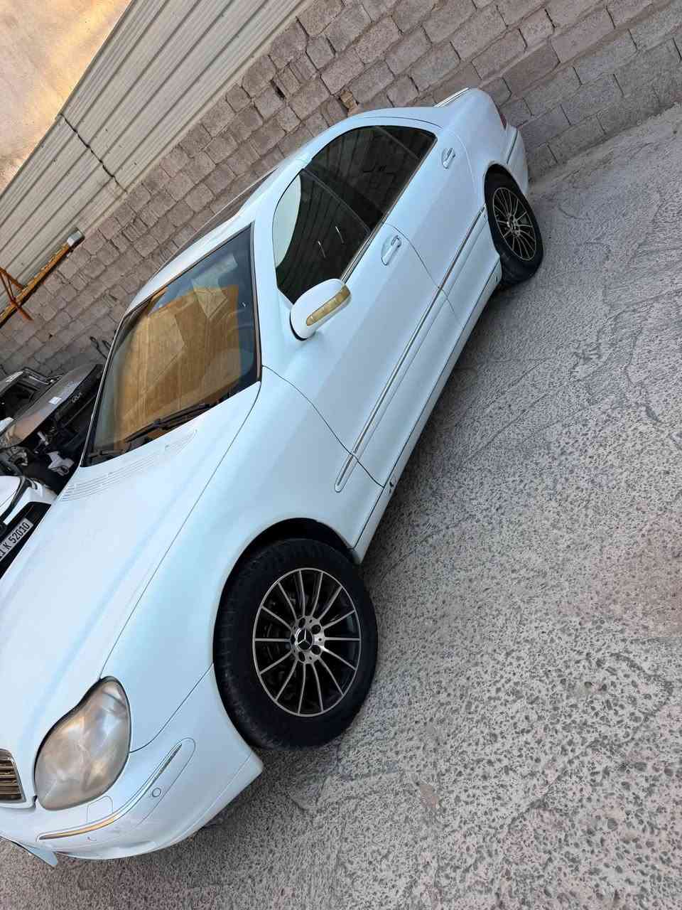 السلام عليكم غراصه 2002 مكينه كير جدد تبريد ثلج قرار 48 وكاله كهربائيات شغاله فتحه سقف السعر 50 مكان السياره بغداد الاستفسار ***********
