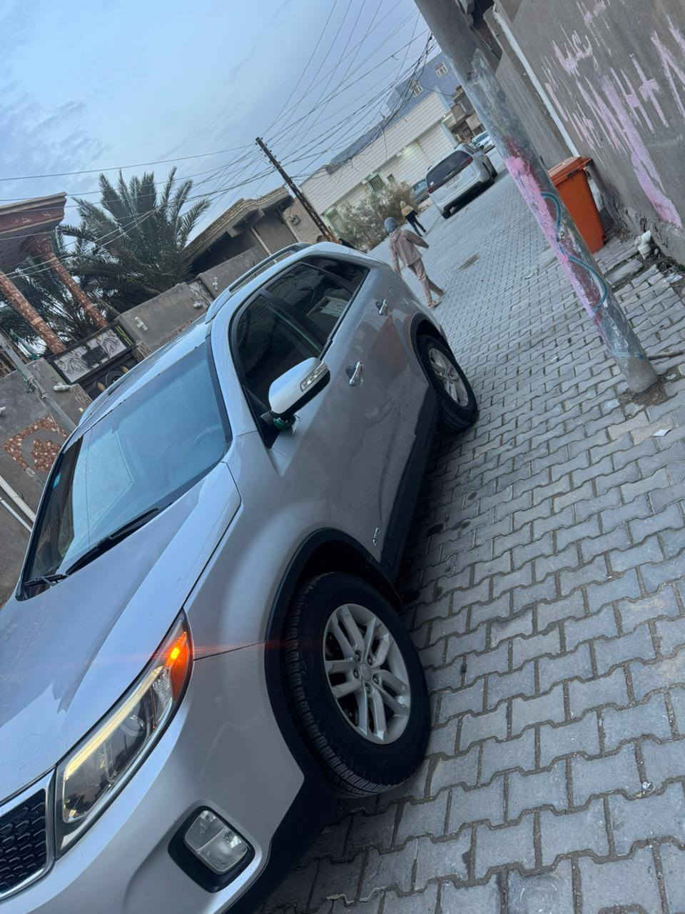 اللهم صل على محمد وال محمد لبيع كيا سورنتو موديل 2014 وارد امريكي بيها 4 قطع صبغ فقط بدون فتح ولا تبديل ولا معجون صبغ فقط والباقي كفاله رقم بغداد نكليزي جديده تحويل مباشر بسم المشتري محرك 2400 كير ومحرك شرط حداديه تبريد تدفئه شغال تخم تاير جديد كهربائيات كله شغاله ماشيه 120 حقيقي سياره جديده وجاهزه ووبل العافيه عل ياخذه مكان سياره سماوه قضاء رميثه سعره 135 وبيها مجال بيع او مراوس ***********
