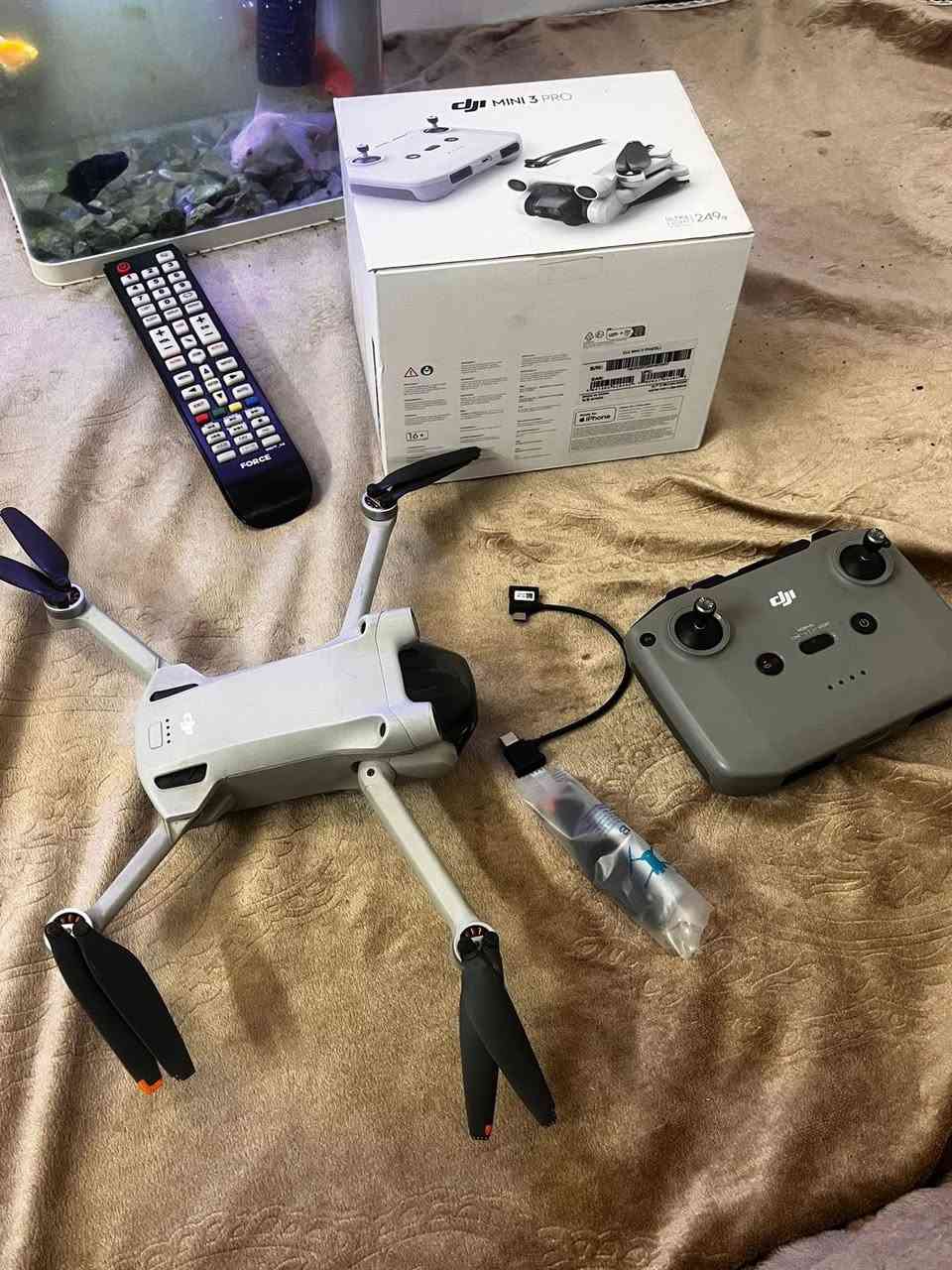 مني 3 برو سنكل وياه بطاريه وحده
درون ما مستعمله فقط طايره مرتين 

نظيفه جدا و تصويرها 4K

سعرها 900 لو مراوس با كامره 5dm3 لو m4


**إذا كنت صاحب هذا الإعلان وتريد حذفه لأي سبب، رجاءا أرسل رسالة إلى الدعم الفني**