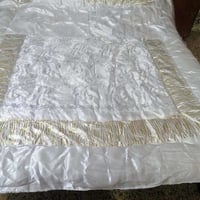 فرشات سعر الفرشه الوحده 50 وثانيه هم 50 وبيهن مجال راسلوني على الخاص 0...