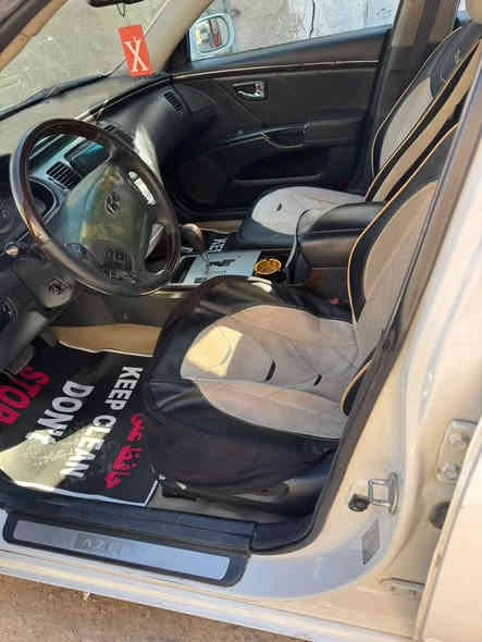 السلام عليكم مرخصت مدير الكروب ازيرة٢٠٠٩ سيارة نضيفة كلش احلا من الصور رقم صلاح الدين ب اسمي تحويل مباشر مشروع وطني بيها كير ومكينه جدد بلجيس مكينه ٦ سلندر موصفات مثل ما موضح بلصور سيارة كلشي بيها جديد بيها جاملغ الامامي اليسر بي صبغ وباب السايق فقط لا حادث قوي ولا تبديل  مكان السيارة بغداد البلديات تقاطع الكهرباء 

***********
سعر ٨٥ وبيها مجال مستعجل ع البيع 

واسف ع الاطاله
