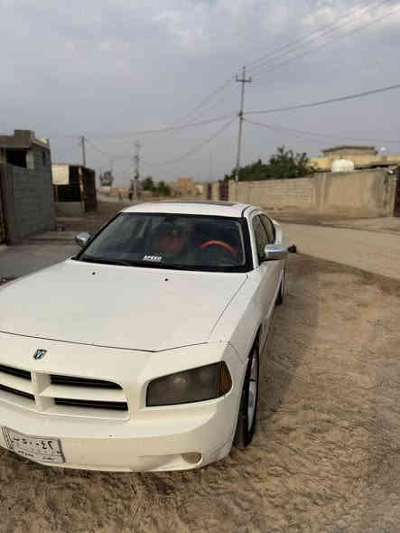 سلام عليكم جارجر موديل٢٠١٠ مكينه ٣٥٠٠ رقم بغداد سياره بيه جملغ وباب والباقي كفاله مكينه جديده بيدي شاده حداديه تبريد السعر ١١٣ ومجال حك جيه *********** العنوان واسط العزيزيه
