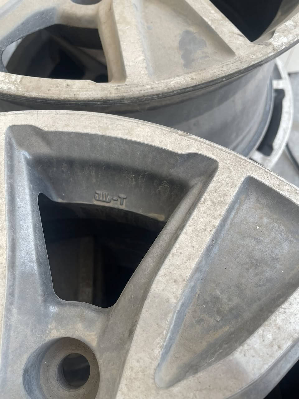 السلام عليكم للبيع ويل بيكم هايلكس
بلادي مال سياره جديدات 
للستفسار وللتصال 
***********
