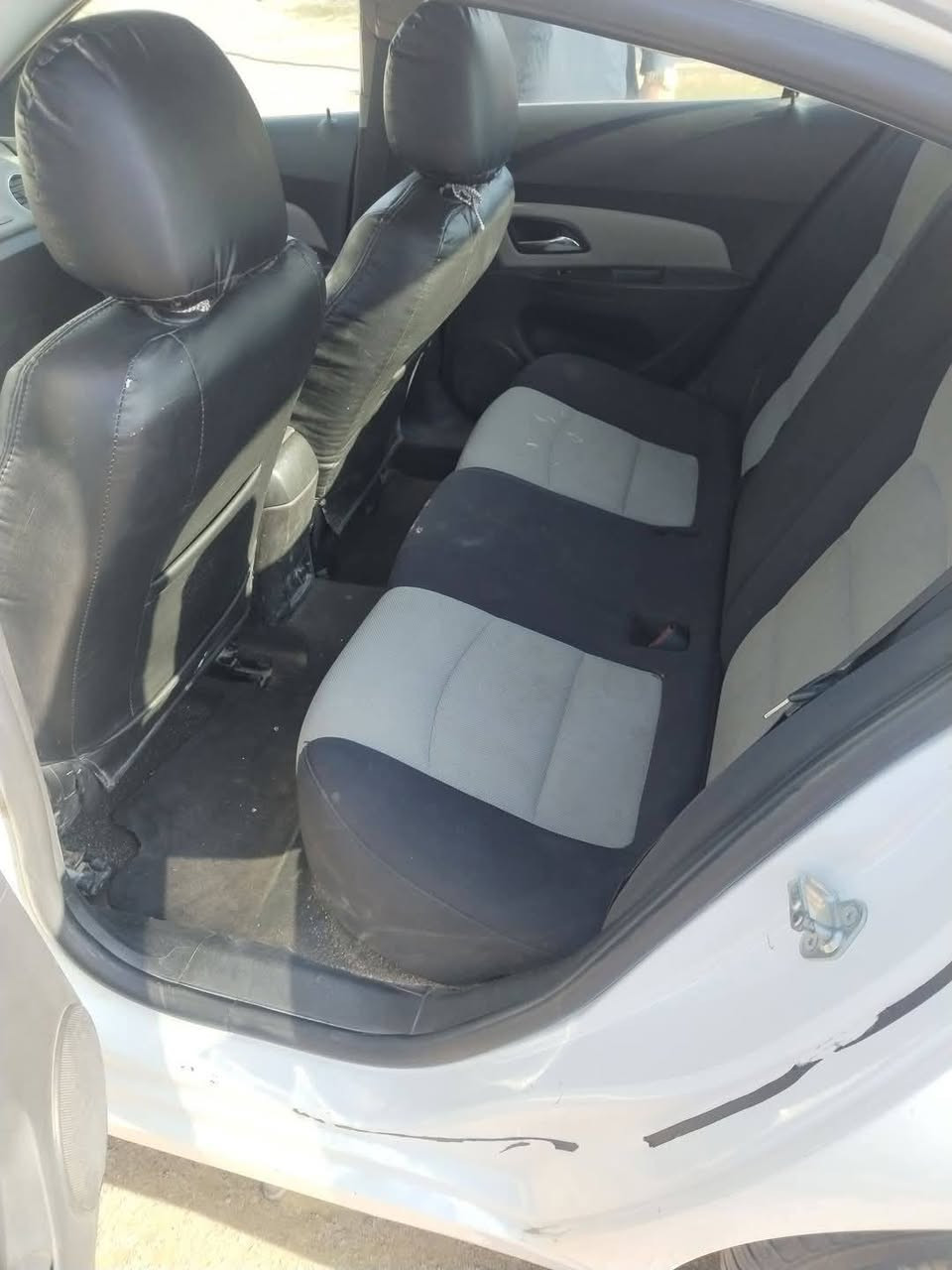 كروز للبيع 2016 مكان كربلاء الجمالية ***********
السعر 80 وبيها مجال
محرك 1800
بسمي
