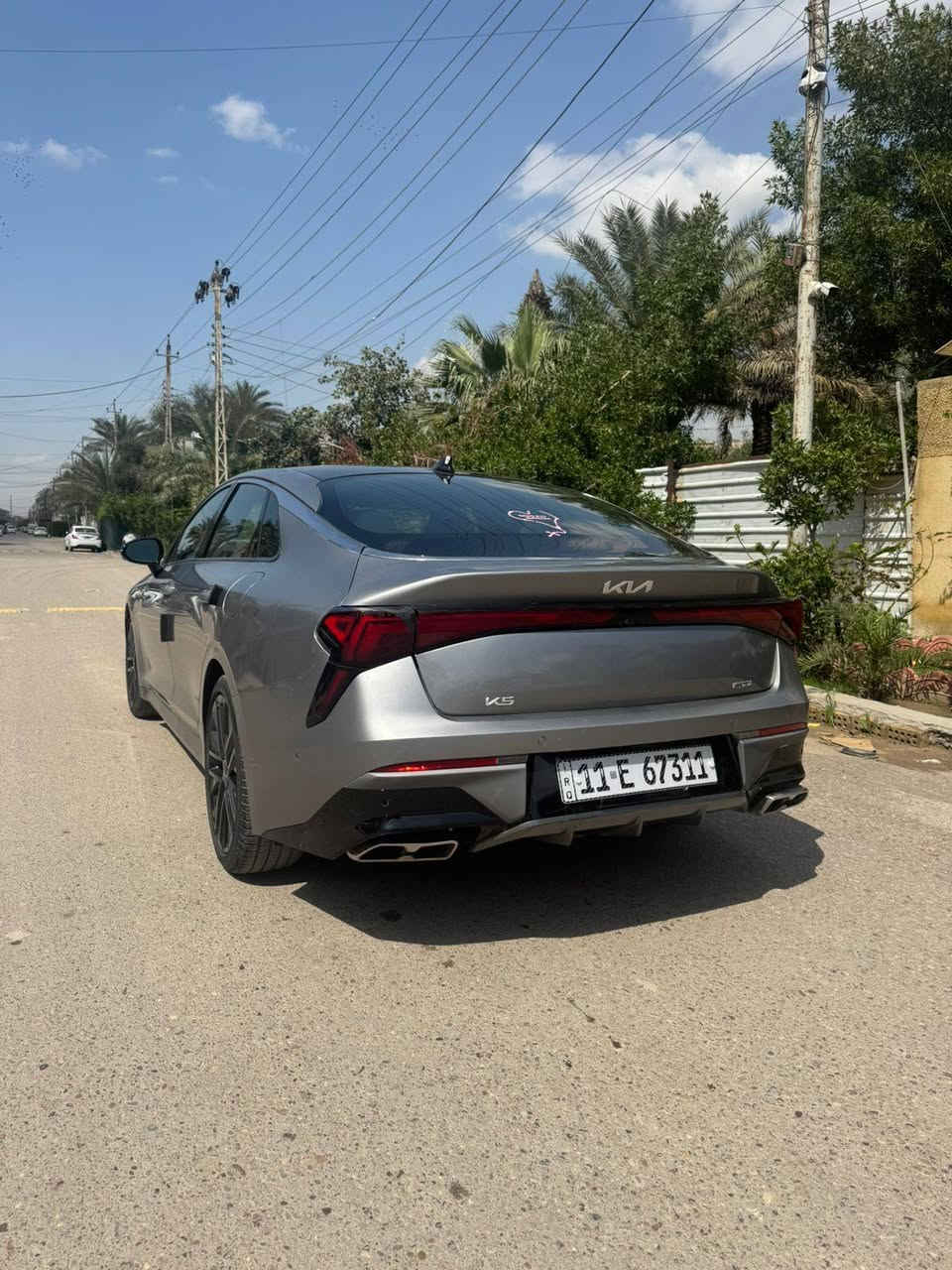 السلام عليكم
كيا K5 GT موديل 2025 فول موصفات
1-مكينه 2.5 تيربو 
2-مازدات ذكيه تصعد وتنزل وتفتر معه لاستدارة 
3-كشافات ضباب 5 كامرات بصمه
3-بك لايت LED
4-أشاير بالمري 
5- قماره البانوراما فتحتين
6-6 حساسات إماميه 
7- 6 حساسات خلفيه 
8-رادارات محيطيه امامي خلفي جانبي 
9-قياده ذاتيه 
10-توقف ذاتي
11-ستيرن حرف D رجاج 
12-تحديد مسار 
13-رادار تفاعلي 
14-مثبت سرعه
15-أوامر صوتيه 
16- شاشه متصله 
17-شاشة اعطال 
18-شاشة تكيف لمس 
19-هندبريك بصمه 
20- وضعيات قياده 
21-شحن لاسلكي 
22-اوتو هولد 
23-كرسي كهربائي جلد 
24-تدفئة مقاعد إماميه وتبريد
25-تدفئة ستيرن 
26-سماعات BOSE 
27-أضويه داخليه لمس 
28-داخل اسود بخياطة ال neon green
29-دبل جام
30-دفع رباعيAWD or TWD
31-تشغيل عن بعد
32- اضويه ترحيب عد القتراب
33-ستيرن رجاج منبه
وباقي المواصفات معروفه 
حادثها موضح بالصور تصليح بنيد وباب السايق وقبق الجنطه وتبديل جاملغ 
للاستفسار ***********
