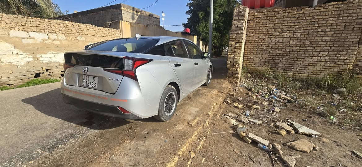 موديل: 2022
ماشية: (150km)
محرك هجين (بنزين + كهرباء)
صرفية ممتازة للوقود
مكيف شغال 100%
شاشة + بلوتوث
أنظمة أمان
السيارة ما تحتاج أي مصروف
🔹 الحالة:
شاصي ومكينة ممتاز
داخلية نظيفة
جاهزة للاستخدام مباشرة
💰 السعر: 145ورقه و قابل للتفاوض بالمعقول
📍 الموقع: (البصره) البصرة, العراق


**إذا كنت صاحب هذا الإعلان وتريد حذفه لأي سبب، رجاءا أرسل رسالة إلى الدعم الفني**