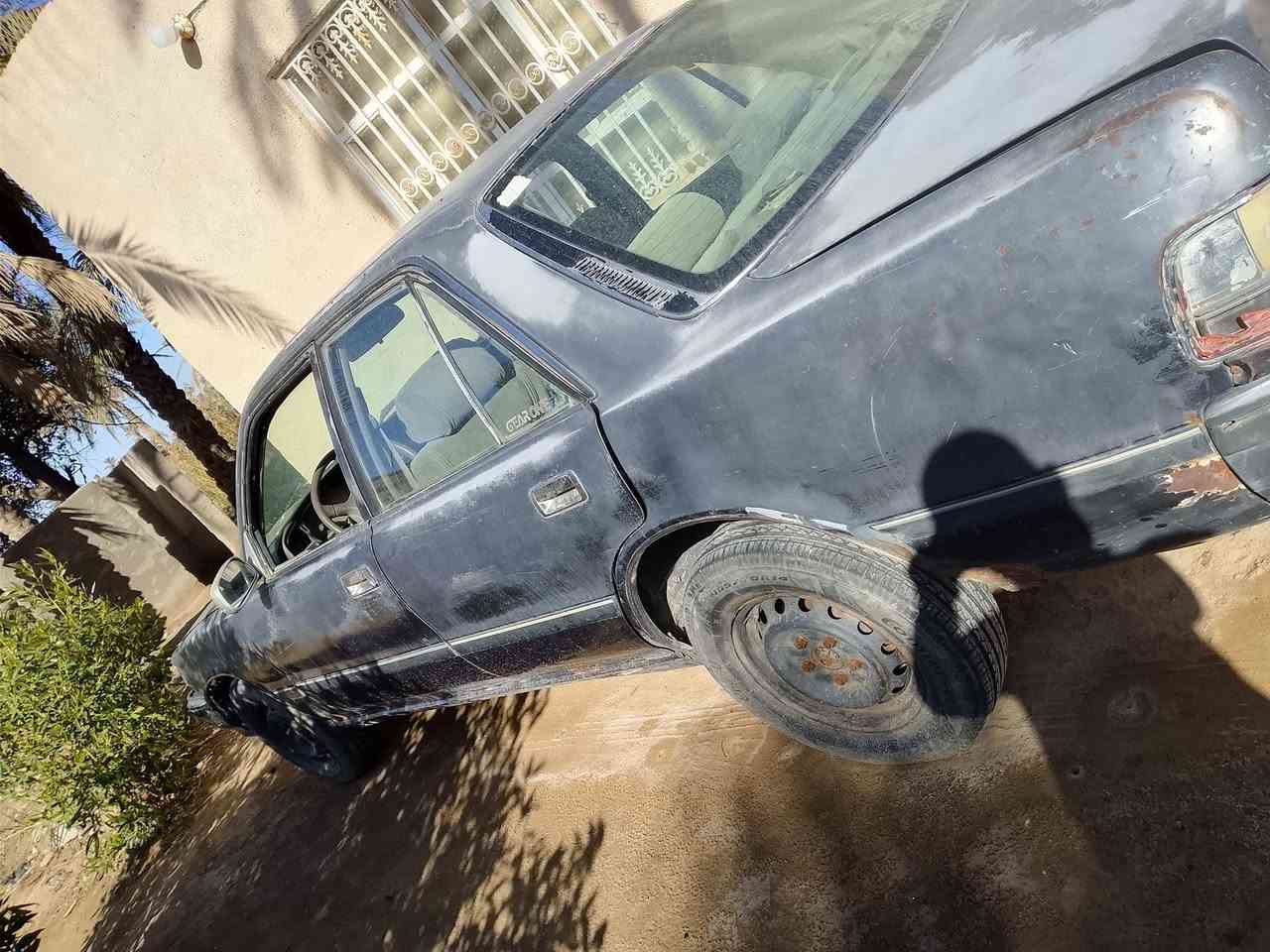 سلام عليكم للبيع مارك عضم موديل 93 سيره جاهزه مكينه وكير  خير من الله         المكان ديوانيه امكلف بنشر السعر 22 وبهي مجال الرقم الهاتف ***********
