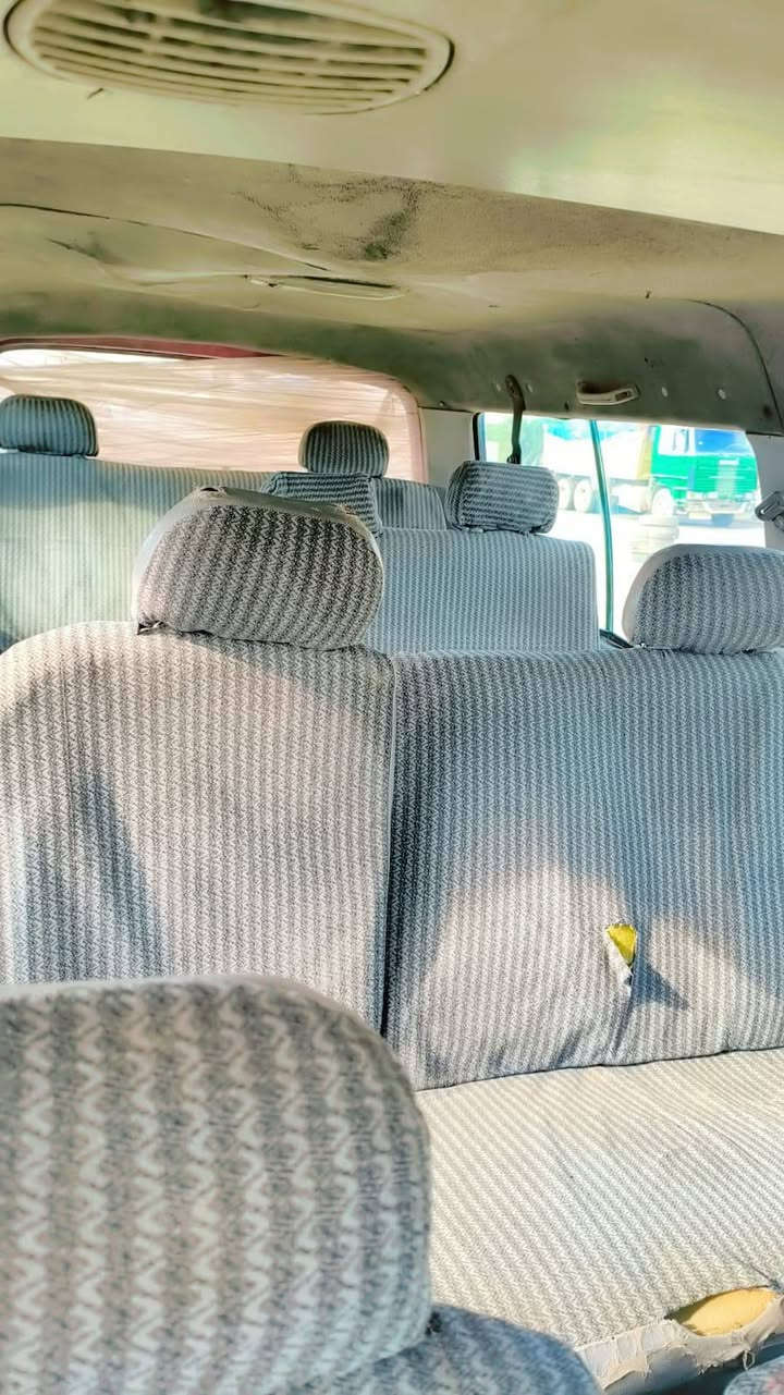 سلام عليكم سياره كيه بريجو للبيع مكينه 3000 كير واكسن مكفولات شواصي 4بلادي كهربايات كله شغاله تخم تاير سنويه لل 27 مصفره ولا ربع مطلوبه مكان السياره بغداد النهروان السعر 45وبيه مجال بسيط ***********
