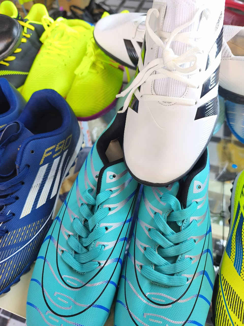 يعلن مجمع الفخامة للزي العربي والألبسة الجاهزة عن توفر تجهيزات رياضية متكاملة.
دريس شورت 

دريس اصلي نسخة مشجع 

أحذية رياضية أصلية 

جوراب طويل وقصير 

كرات أصلية

العنوان 

القطاع الزراعي خلف ماركت الأمير تحت قاعة الحديد 

مجاور صيدلية حسنين حامد شرقي


**إذا كنت صاحب هذا الإعلان وتريد حذفه لأي سبب، رجاءا أرسل رسالة إلى الدعم الفني**