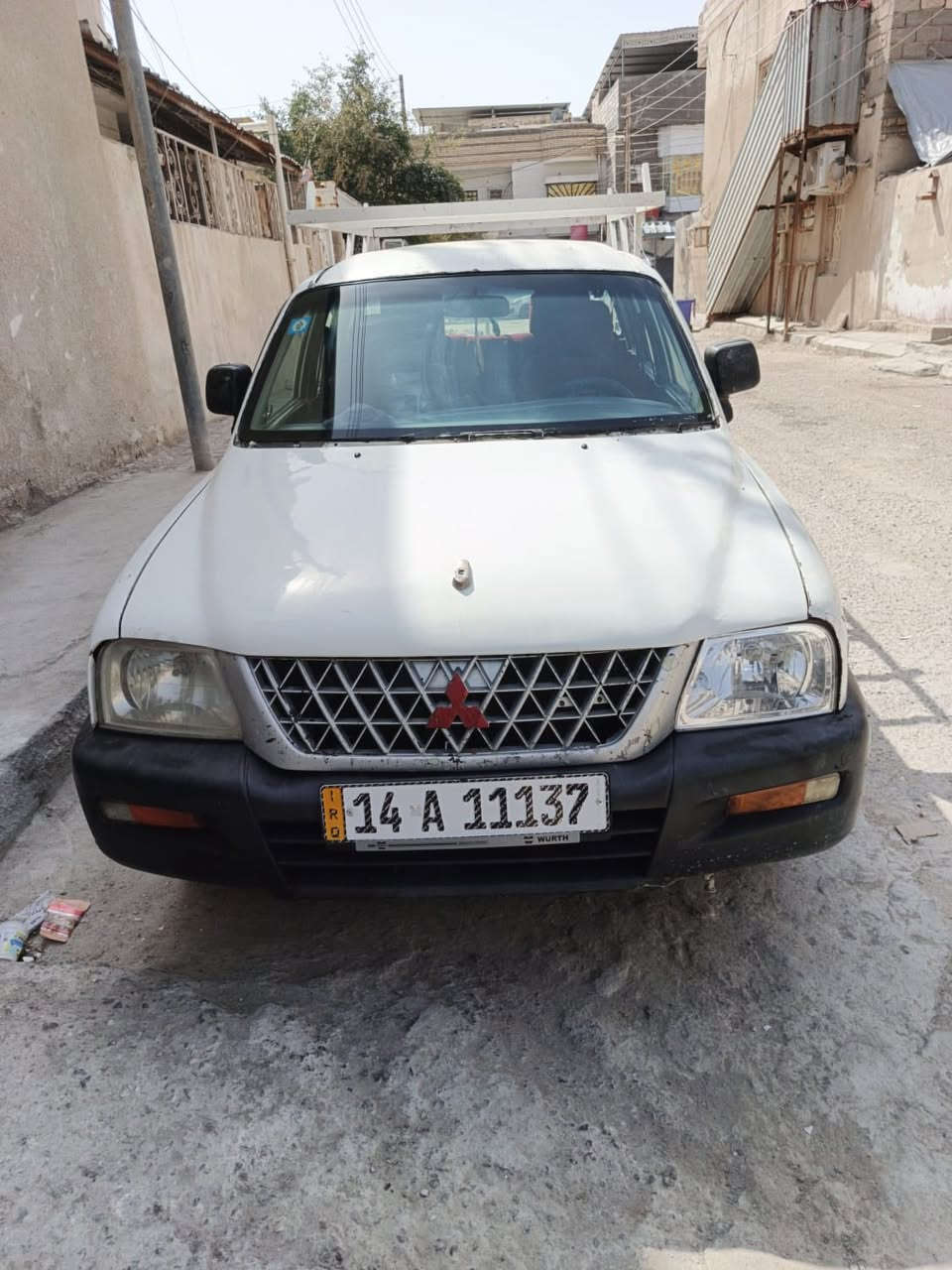 بيكم متسوبيشي موديل ٢٠٠٢ بيها مكانات صبغ ارباع وبنيد ملكوطه مكينه وكير بلاد دواخل نضيفه السياره بخاله جيده رقم بصره انكليزي الجديد بسمنا خير من الله السياره متعوب عليها ومرتبه مال جناي مكان السياره بالبصره بالتنومه السعر ٥٥ ورقه 
اتصال ***********
