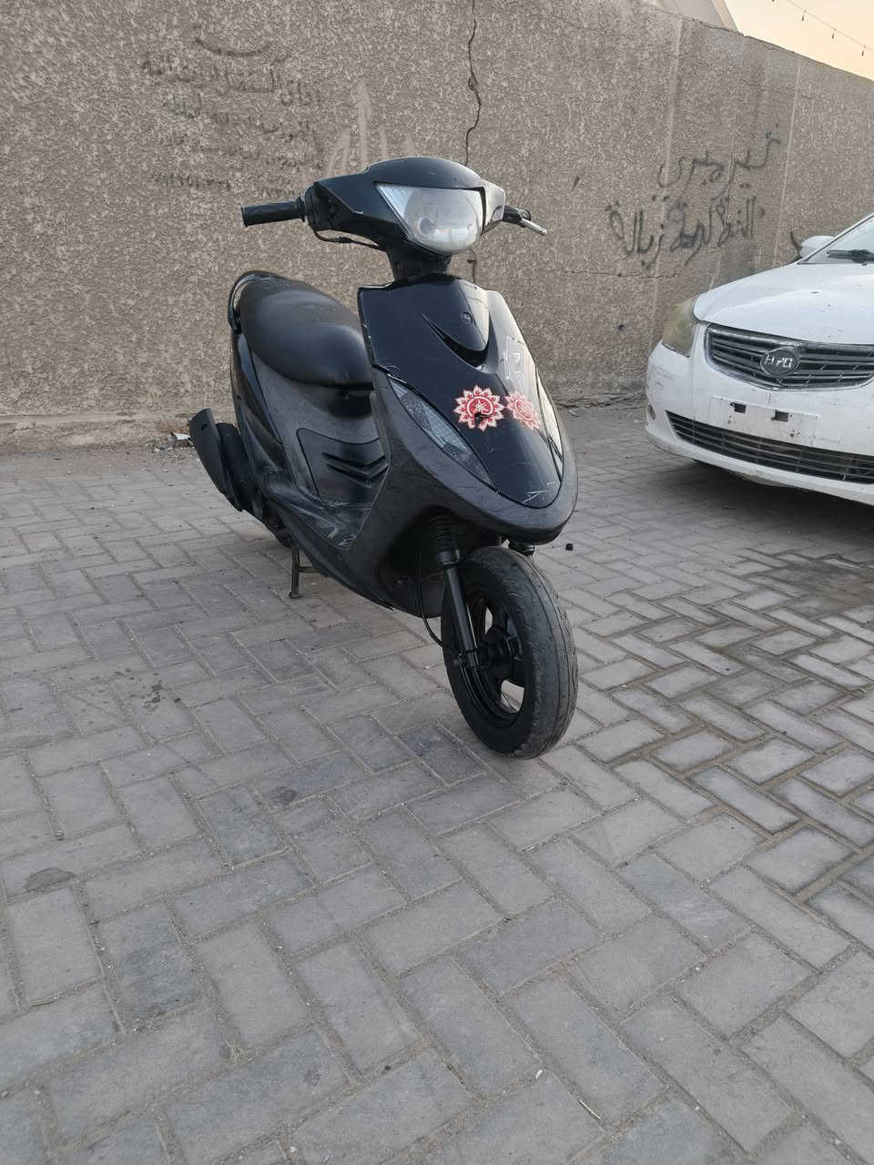 سلام عليكم
ماكس عدله بلاديه
دراجه مختمه من الطول لطول
دراجه تخبل وحلوه 
السعر ٦٥٠ وبيها مجال 
الرقم ***********
