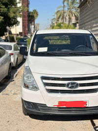 للبيع هيونداي H-1 فان موديل 2018 * موديل: 2018 * اللون: أبيض * ناقل حر...