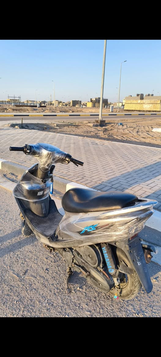 السلام عليكم.
🔺اعاده نشر للمره الثانيه بسبب الوعود الكاذبه🔺
دراجه ماكس عدله رمبه للبيع 
صارلهه 27 يوم من منزلهه 
السعر -واحد و100 -وبيهه مجال قليل للطيبين
مكاني بصره كرمه علي ابو صخير شارع الرايه
متواجد خاص واتسااب*********** 
الموشراي لايتعبني ويتعب روحه رجاءً
