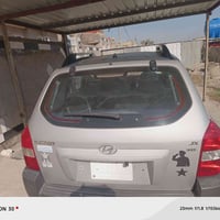 توسان موديل ٢٠٠٩مكفوله كفالة باسمي السعر 105 هاتف 07810085400