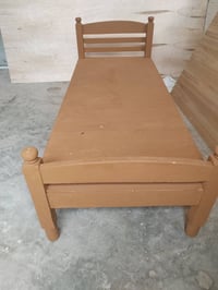 تخت نفر • مستعمل • قرب أسواق النور