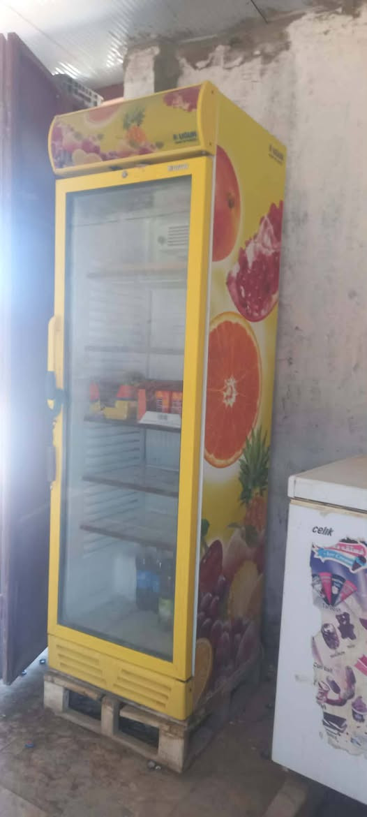 السلام عليكم برادات ثنين للبيع نضيفات ومامستعملات اهواي  للإستفسار ***********
