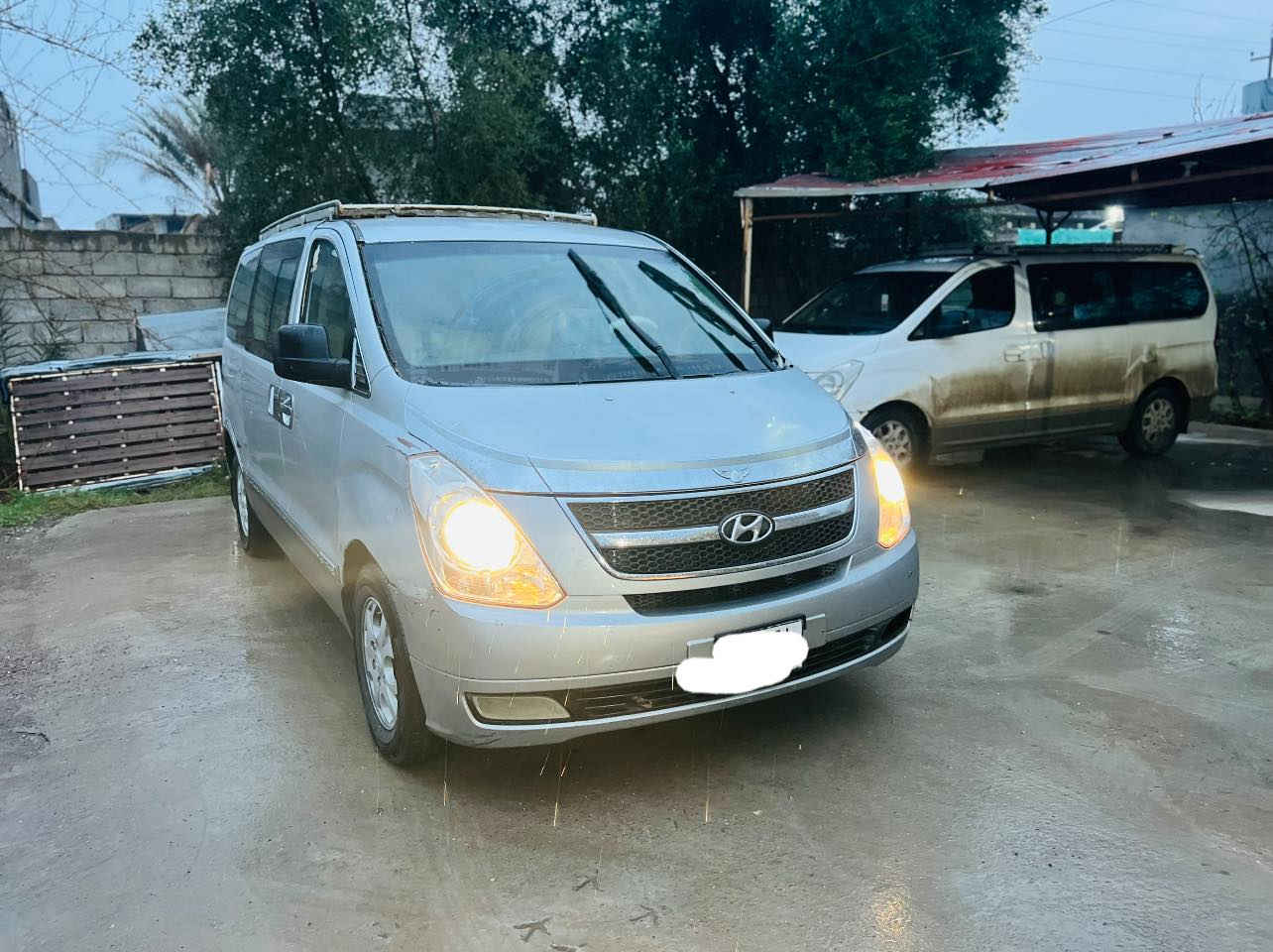 السلام عليكم ستاركس 2009 رقم كركوك سنويه لل٢٨ كير محرك اكسن شرط تبريد تدفئه سياره جاهزه وبدون ضرر بيها شي بسيط بارد السعر 120 وبيها مجال ***********
