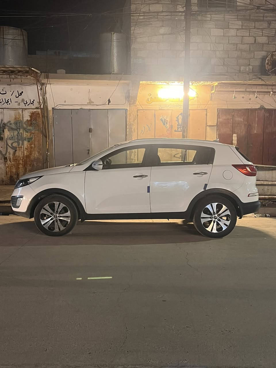 كيا اسبورتج موديل 13سياره مال جنايه جاهزه على اخر حبايه داخلها ورضياتها كله مغلف وجديد رقم ادهوك السياره بسمي رقم دولي كامله حتى الهزه مو ساقطه السياره بيها صبغ 3قطع بدون دواخل
للستفسار راسلني عل خاص او اتصل ***********
