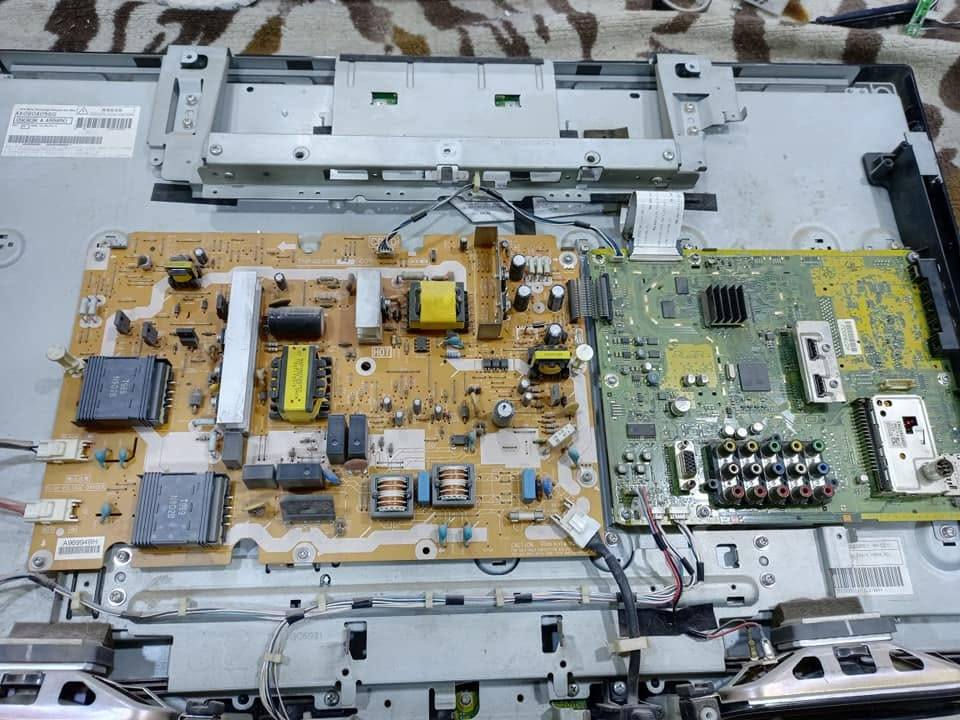 #توجدلديناخدمةتوصيل استلام وتسليم من باب بيتك
مركز التنومة لصيانة كافة انواع شاشات البلازمة بأنسب الاسعار وضمان حقيقي مع خدمة توصيل لكافة انحاء البصرة قطع غيار اصلية وتحديث الشاشات وتنصيب برامج الانترنيت وتنصيب الستلايت وبيع وشراء الشاشات 
عنواننا شارع الاطفاء قرب كراج الصالحيه مقابل ابو زينة 
للتواصل الاتصال او مراسلة الرقم ***********
