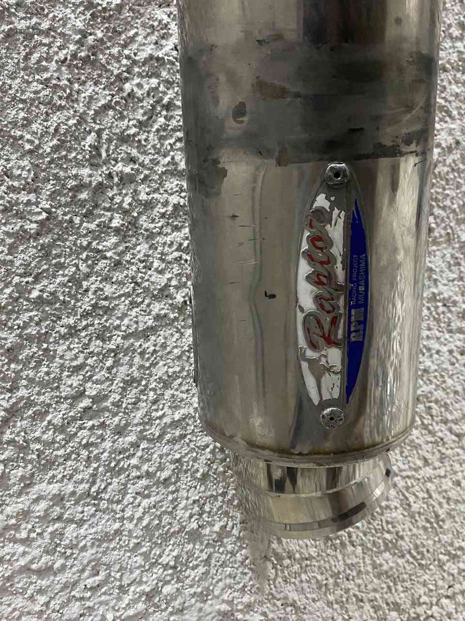 صالنصه سكنس رياضي قطعتين
يابانيه اصليه R P M
مكاني بغداد المشتل
***********
