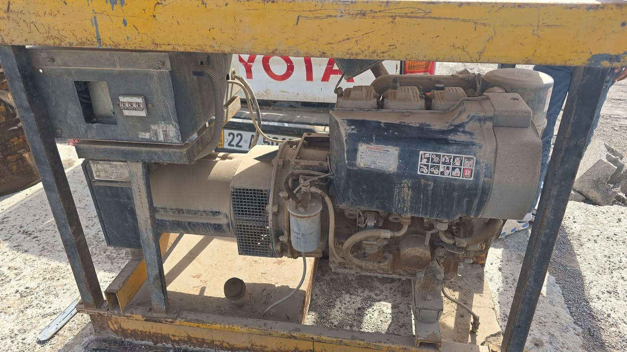 السلام عليكم مولد 3بستم للبيع ١٣ كيفي
ايطالي متروك ابيع هل موجود سعر مليون ***********

***********
