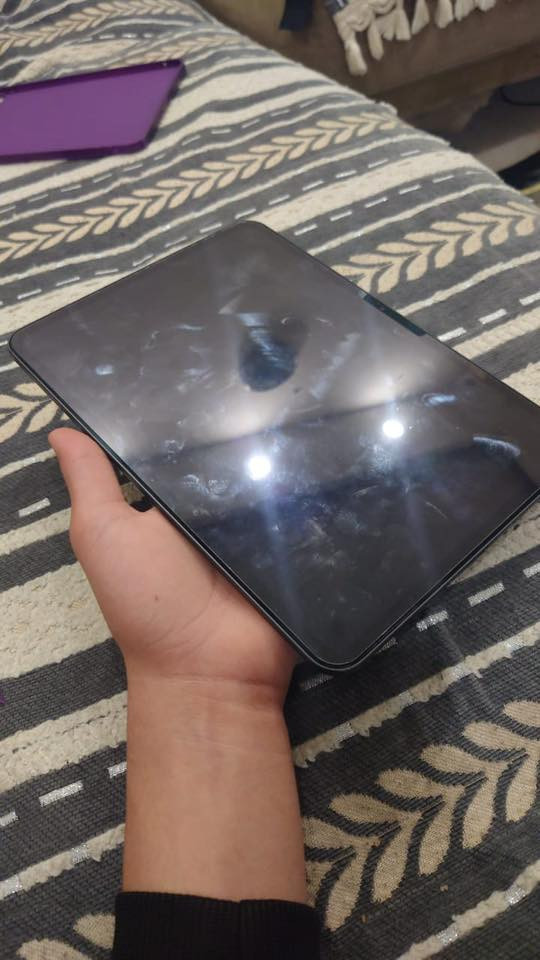 ‏iPad 11 Pro m4 ذاكر 256 بطارية 94 نظيف كلش بعد داخل الضمان الضمان ينتهي شهر6 كامل ملحقات السعر 940 وبي مجال العنوان الناصرية مركز للاستفسار الاتصال على رقم *********** ￼
