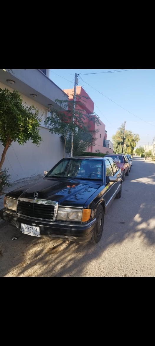 السلام عليكم
190 E مارسدس طيارين
موديل 91 سنوية ب 28 ينتهي و ويا كبون بانزين
مكينة ونجي و كير اوتماتيك 
 مكينة و  كير شرط
 سيارة بيها فد قطعة   جاملخ امامي شي بسيط
 ما بيها لا شاصي و لا خياس 
قاعدة دبلات سليمة و تايرت 4 جدد و حدادية جديد
و شرط تبريد و تدفئة 
و سقف سلايد و تحكم كشن كهربائي  و قفل مركزي
47 و بيها مجال بسيط 
ما متواجد على فيس 
*********** كركوك, العراق
