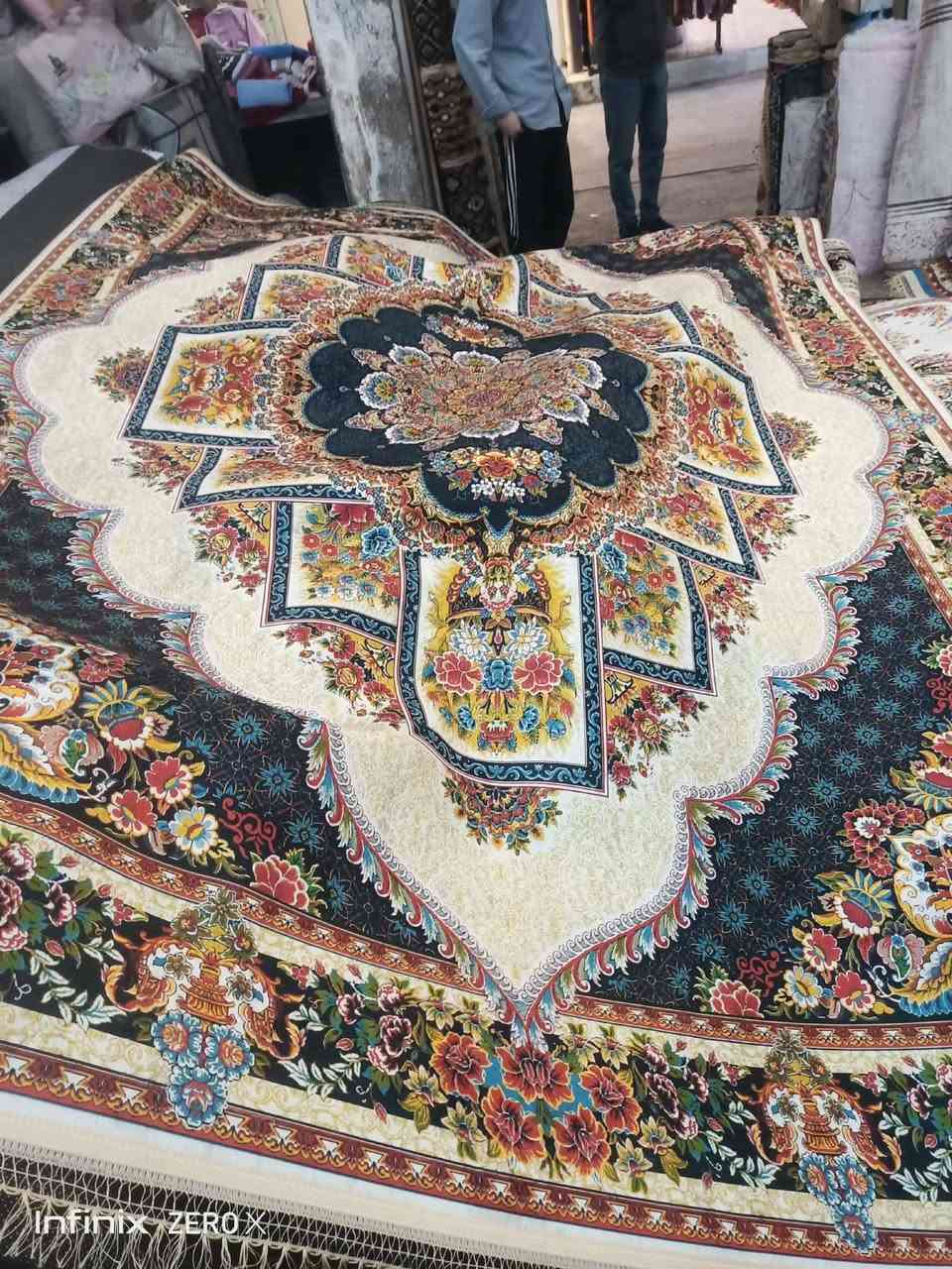 متوفر الان اجدي ثقيل جدا قياس 4×3 ياردة نقشات مميزة وحديثه 
المسيب السوق الكبير محلات رضا الجاروش شارع زين العابدين ***********
يتوفر توصيل
