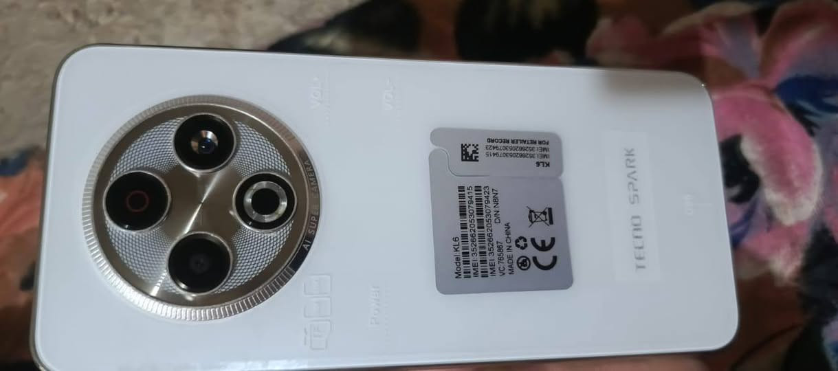تلفون TECNO SpARK30جديد فتح كارتون صار اسبوع من جبته سعر 175وبي مجال للشراي رقمي ***********موجود ع الخاص هم
