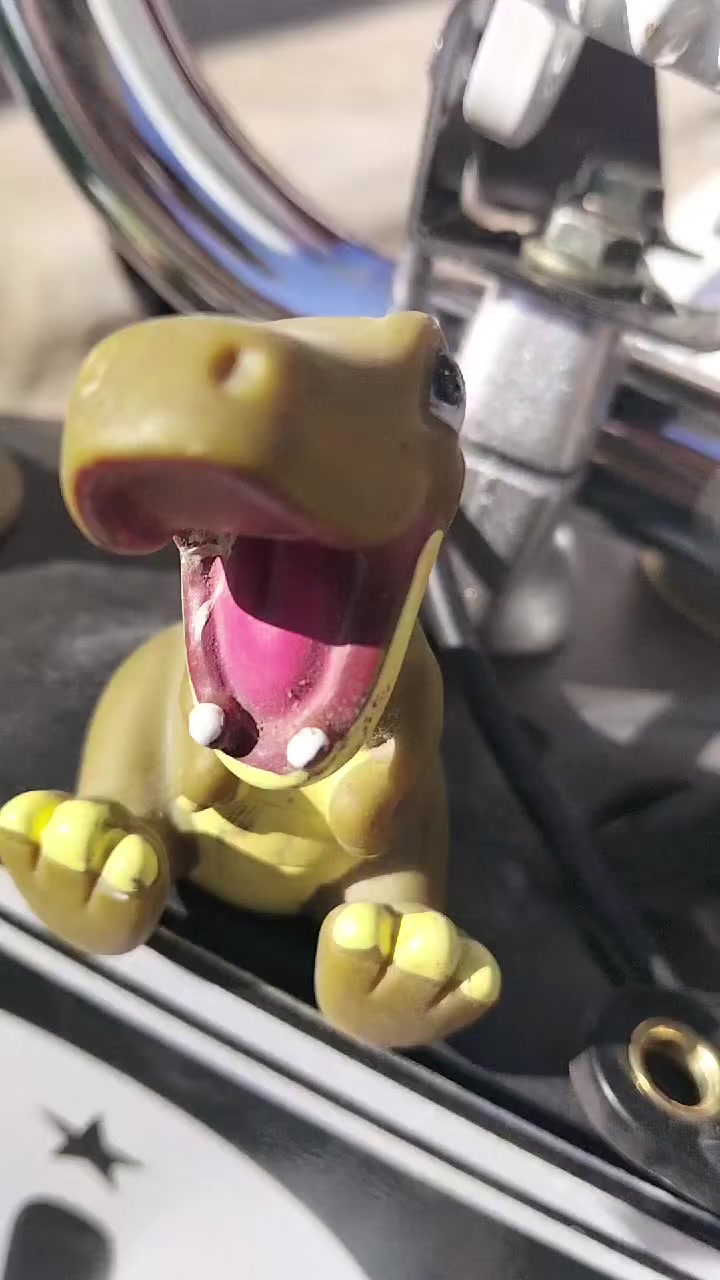 السلام عليكم ستوته لبيع موديل 13 اوراق استنساخ اكرر اوراق استنساق ستوته البارحه كملت كله جديد سعر بواحد وتلثميه 1300 مكاني ناصريه مركز ***********
