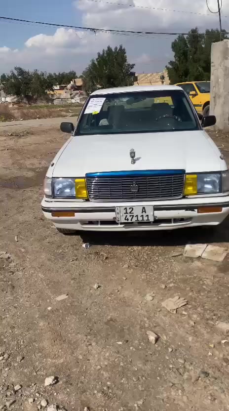 السلام عليكم ورحمه الله وبركاته...

سيارة سيدان موديل 89(للبيع) او (المراوس

يسرة ابلاد مكفولة من الضربة والكص والعيب الشرعي السيارة مصبوغة احزام للجمالية 

مكينة كير و اكسل مكفولات شرط الشغل 

السيارة تبريد ثلج🥶

شاشة اوكامرة 

كهربائيات بحالة جيدة 

غرفة دواخل ابطاين ابحالة جيدة نضيفات 
 
تخم تاير خط ابيض نص عمر 

للأستفسار***********📞

واتس
السعر 58 اوبيهة مجال مكاني بغداد المعامل
