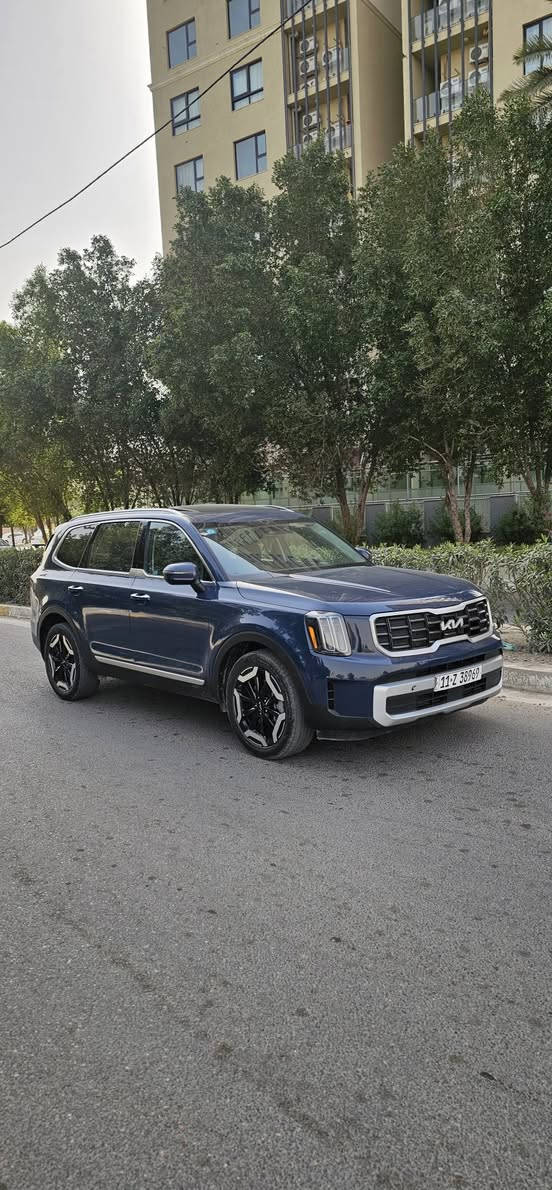 السلام عليكم ورحمة الله
للبيع سيارة: كيا تيلورايد  S وارد امريكي  موديل 2023
رقم بغداد الجديد   تحويل مباشر للمشتري
•الضرر:  واضح بالصوراو بالسونار او رقم الشاصي موجود ويه الصور   ايرباك دركه او دشبول  ضاربات 
•

•المواصفات :
▪️السيارة: كيا تيلورايد S لون ازرق بحري
▪️المحرك: 3.8L (ستة سلندر)
▪️العداد: 52000 الاف ميل  
▪️حجم الويل: ويل كب حجم 20 مع طقم تايرات بحالة ممتازة مشلن 
▪️تحديد مسار
▪️سلايت روف [ فتحة سقف ]
▪️خاصية تحديد المسار
▪️رادار امامي للتوقف التلقائي
▪️حساس خلفي
▪️حساسات و رادارات الاجتياز الجانبية (نقاط عمياء)
▪️كامرة خلفية دوارة اصل مع الستيرن
▪️تحكم فول كهرباء لمقعد السائق 
▪️شاشة الدشبول حجم كبير للتحكم بايعازات السيارة
▪️كشنات السيارة جلد اسود اصل
▪️تدفئة الكشنات المقدمة
▪️السيارة 7 راكب
▪️ثلاث قطع تبريد
▪️تشغيل عن بعد
▪️سستم صوت
▪️المقاعد الخلفية منفصل ملكي
▪️تحكم ستيرن جهتين بلوتوث وحاكية وكروس سرعة وتحكم صوت 
▪️نظام ABS مانع انزلاق

السعر المطلوب 265 ورقه مع المجال بسيط او مراوس حسب القناعه
 
للاستفيار اكثر الاتصال او واتس اب على: ***********
مكان السياره بغداد حي العامل من جهة السريع
